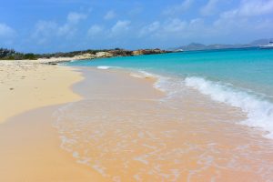 Private boat snorkeling and beaches Tintemarre